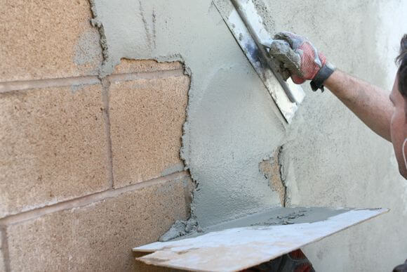 E-MIX Plaster in use